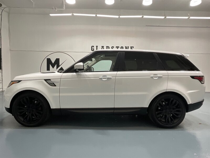2016 Land Rover Range Rover Sport HSE Sport Utility AWD / V6 Supercharged 3.0L / Panoramic Sunroof / Blind Spot Alert / Heated Leather Seats / Upgraded Black Wheels - Photo 3 - Gladstone, OR 97027