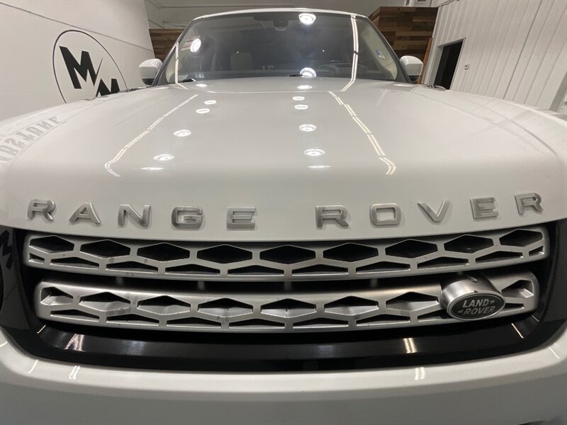2016 Land Rover Range Rover Sport HSE Sport Utility AWD / V6 Supercharged 3.0L / Panoramic Sunroof / Blind Spot Alert / Heated Leather Seats / Upgraded Black Wheels - Photo 30 - Gladstone, OR 97027