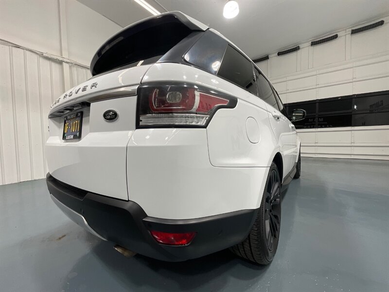 2016 Land Rover Range Rover Sport HSE Sport Utility AWD / V6 Supercharged 3.0L / Panoramic Sunroof / Blind Spot Alert / Heated Leather Seats / Upgraded Black Wheels - Photo 58 - Gladstone, OR 97027