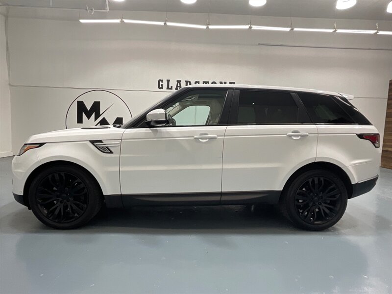 2016 Land Rover Range Rover Sport HSE Sport Utility AWD / V6 Supercharged 3.0L / Panoramic Sunroof / Blind Spot Alert / Heated Leather Seats / Upgraded Black Wheels - Photo 3 - Gladstone, OR 97027