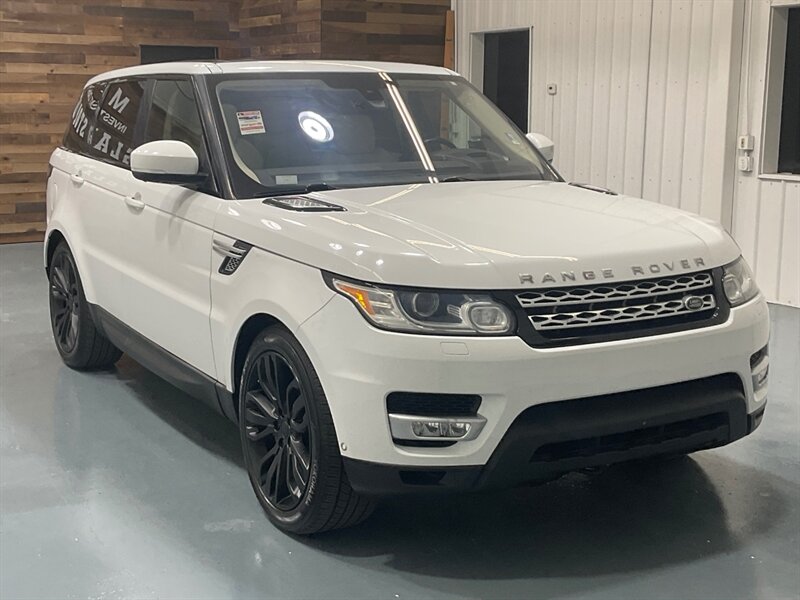 2016 Land Rover Range Rover Sport HSE Sport Utility AWD / V6 Supercharged 3.0L / Panoramic Sunroof / Blind Spot Alert / Heated Leather Seats / Upgraded Black Wheels - Photo 61 - Gladstone, OR 97027