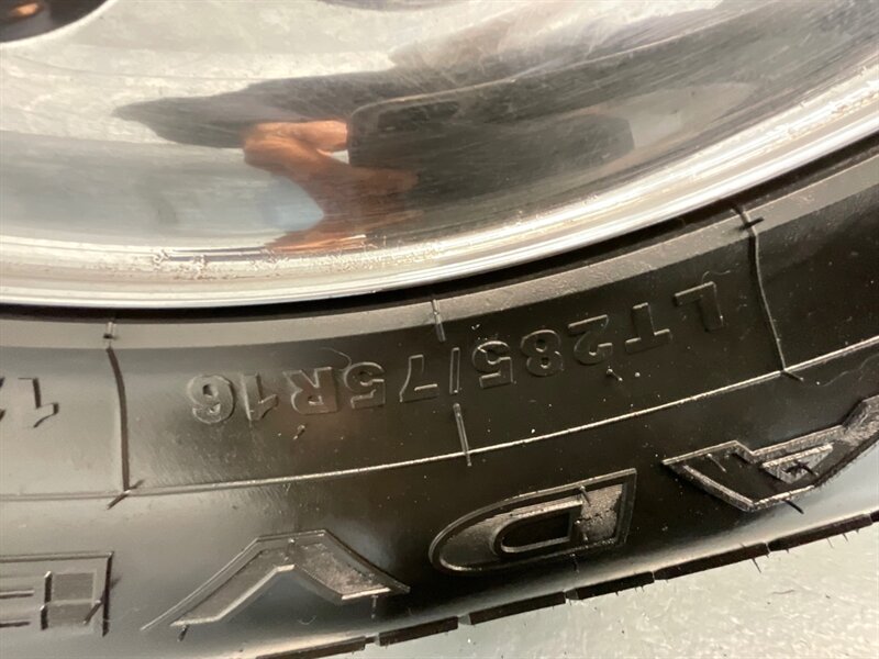 1994 Dodge Ram 2500 Laramie SLT Regular Cab 4X4 /5.2L V8/ 51,000 MILES  / ZERO RUST / LONG BED / BRAND NEW TIRES - Photo 40 - Gladstone, OR 97027