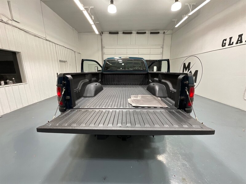 1994 Dodge Ram 2500 Laramie SLT Regular Cab 4X4 /5.2L V8/ 51,000 MILES  / ZERO RUST / LONG BED / BRAND NEW TIRES - Photo 24 - Gladstone, OR 97027