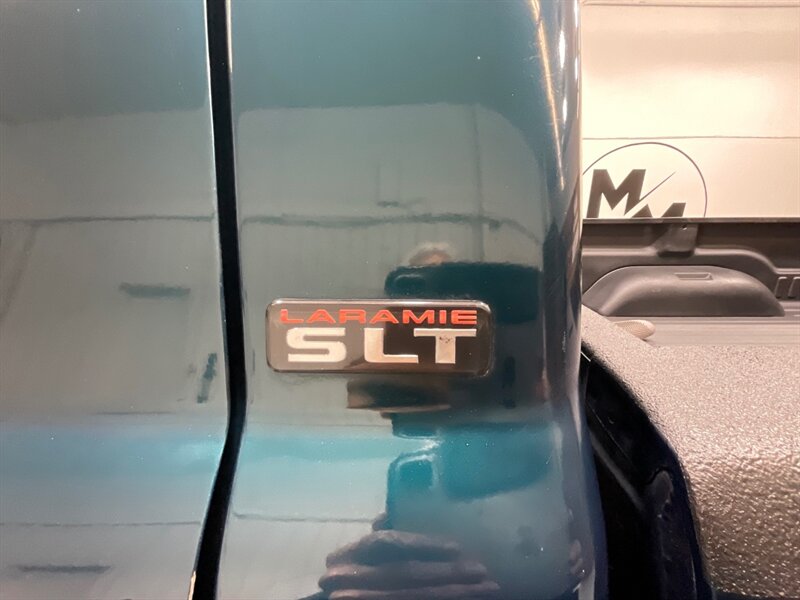 1994 Dodge Ram 2500 Laramie SLT Regular Cab 4X4 /5.2L V8/ 51,000 MILES  / ZERO RUST / LONG BED / BRAND NEW TIRES - Photo 10 - Gladstone, OR 97027