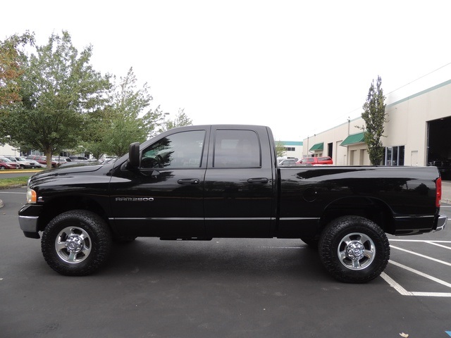 2004 Dodge Ram 2500 SLT / 4X4 / 5.9L Cummins Diesel / High Output   - Photo 3 - Portland, OR 97217