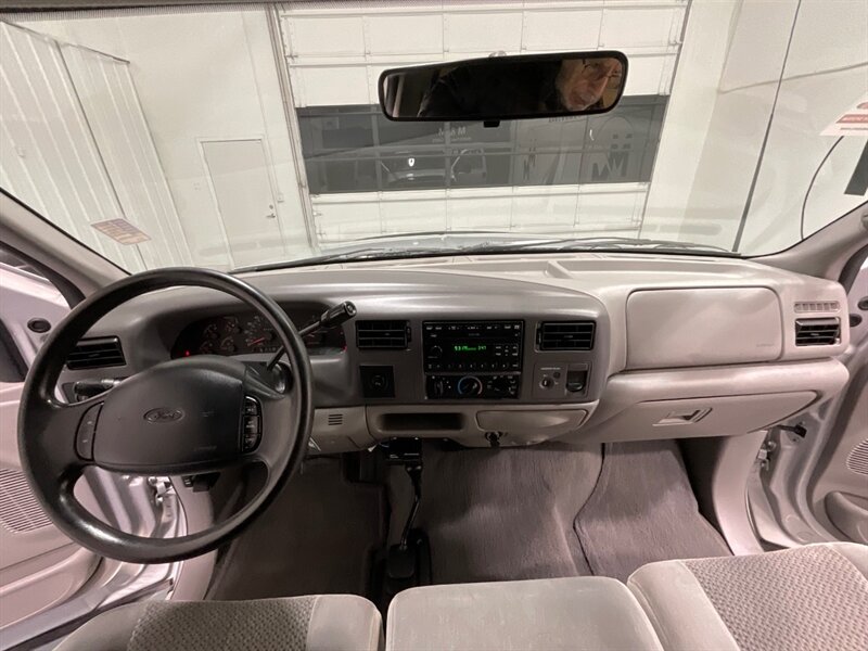 2001 Ford F-350 XLT Regular Cab 4X4 / 7.3L DIESEL / 72,000 MILES  / Long Bed / SRW / Brand New Tires / ZERO RUST - Photo 35 - Gladstone, OR 97027