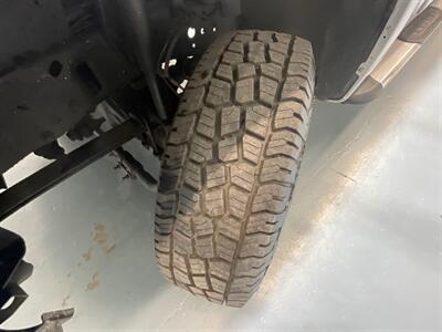2001 Ford F-350 XLT Regular Cab 4X4 7.3L DIESEL / 73,000 MILES  / Long Bed / BRAND NEW TIRES / 1-TON SRW - Photo 22 - Gladstone, OR 97027