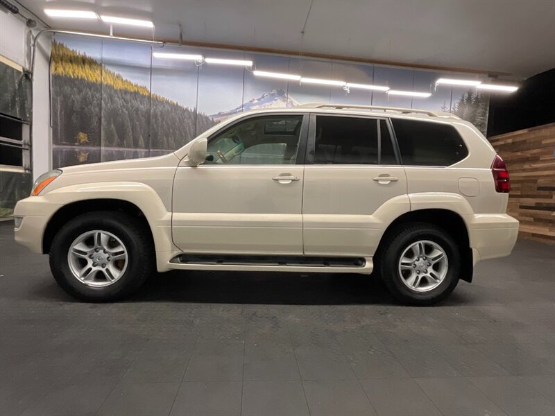 2003 Lexus GX 470 Sport Utility 4X4 / 3RD ROW / 128,000 MILES   - Photo 3 - Gladstone, OR 97027