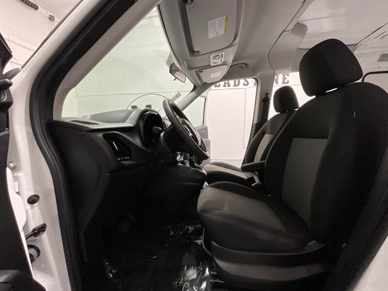 2019 RAM ProMaster City Tradesman CARGO VAN / 4-Door / 1-OWNER / 92K MILES  / Backup Camera - Photo 14 - Gladstone, OR 97027