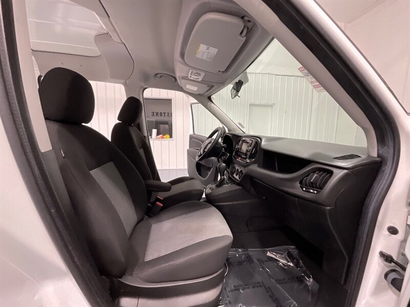 2019 RAM ProMaster City Tradesman CARGO VAN / 4-Door / 1-OWNER / 92K MILES  / Backup Camera - Photo 15 - Gladstone, OR 97027