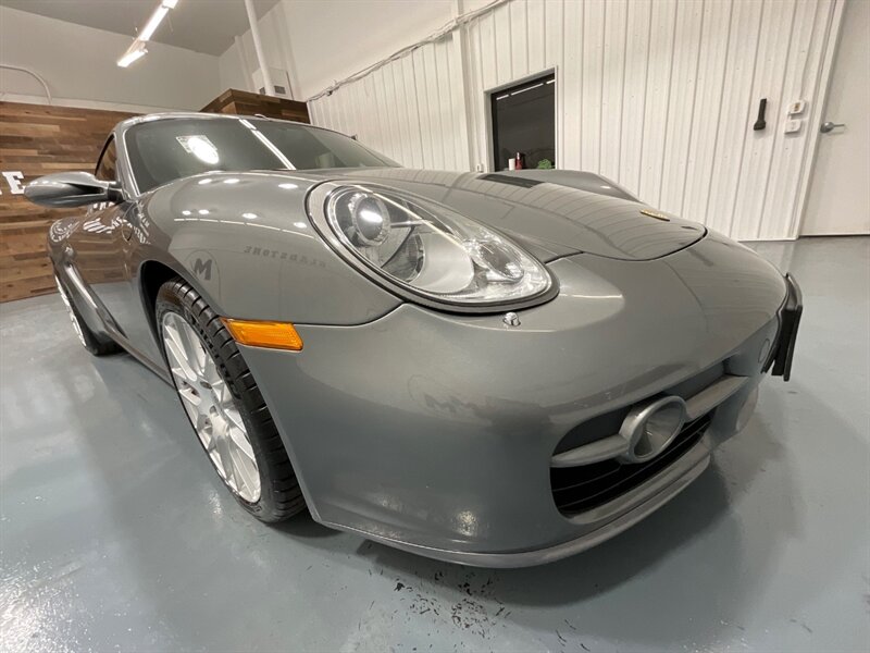 2007 Porsche Cayman S Coupe 2Dr / 6-SPEED / Sport Chrono/ 50K MILES  / Leather & Navigation - Photo 36 - Gladstone, OR 97027