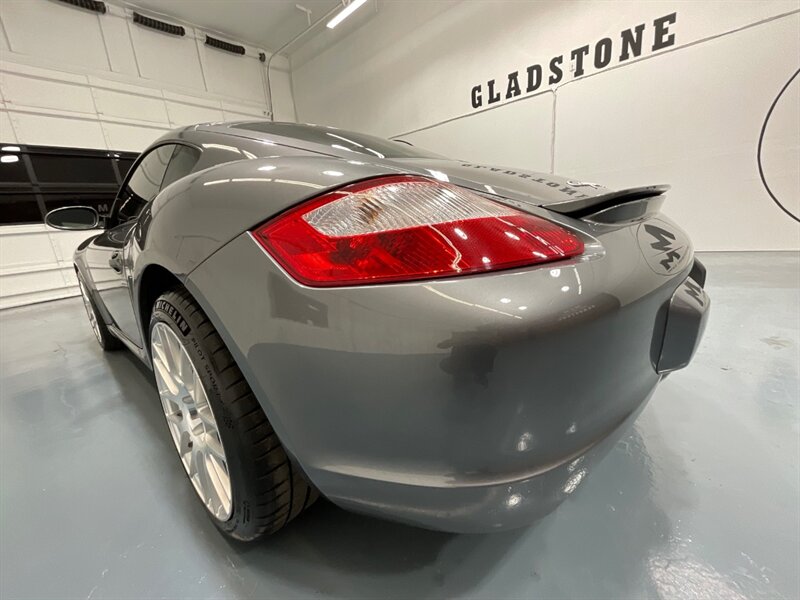 2007 Porsche Cayman S Coupe 2Dr / 6-SPEED / Sport Chrono/ 50K MILES  / Leather & Navigation - Photo 33 - Gladstone, OR 97027