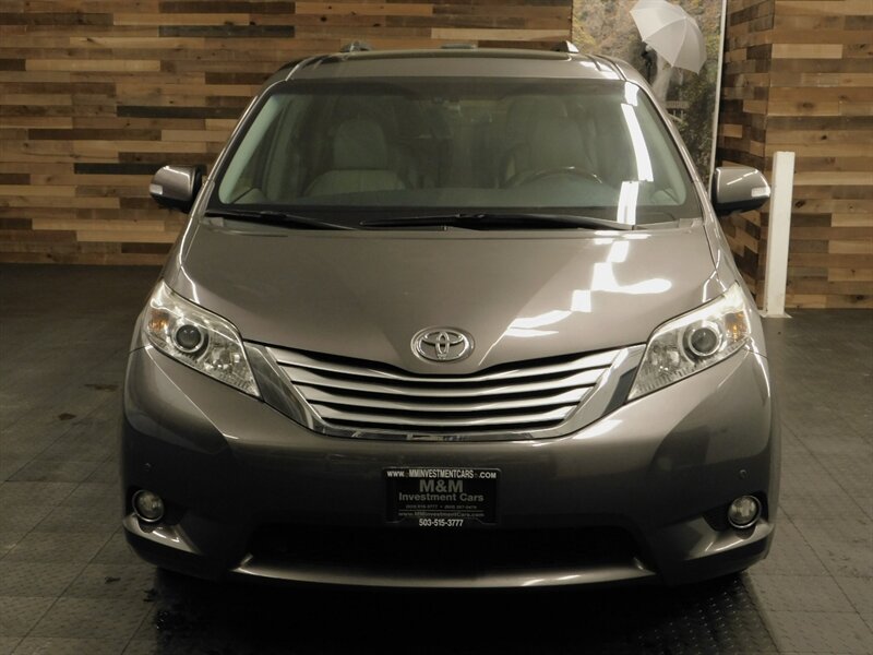 2013 Toyota Sienna Limited 7-Passenger   - Photo 5 - Gladstone, OR 97027