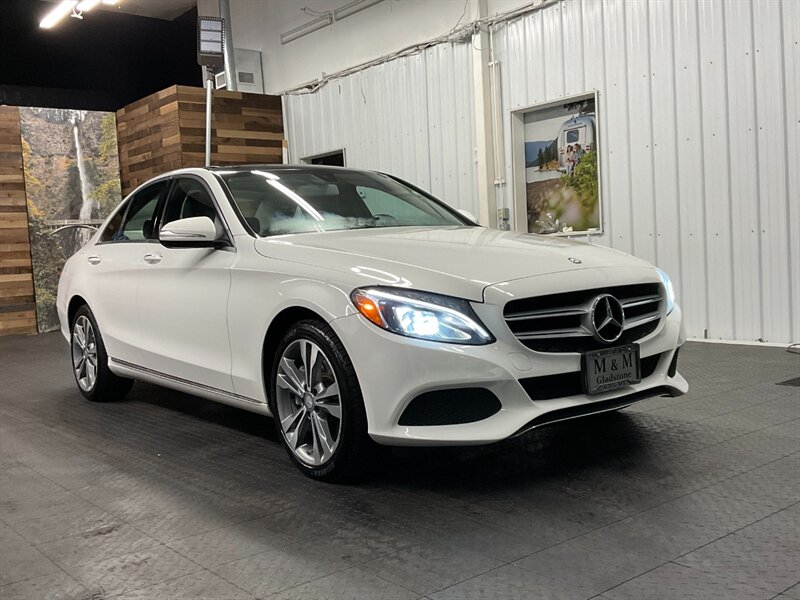 2015 Mercedes-Benz C 300 4MATIC AWD / L   - Photo 2 - Gladstone, OR 97027