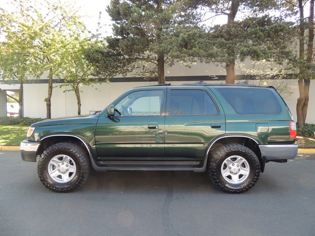 2000 Toyota 4Runner   - Photo 3 - Portland, OR 97217