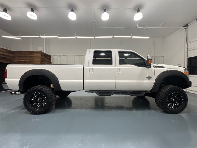 2016 Ford F-350 Lariat 4X4 / 6.7L DIESEL / ULTIMATE PKG / LIFTED  / SRW / Long Bed / Lariat Ultimate Pkg / LIFTED w/ 37 " TIRES & 20 " Fuel Wheels - Photo 4 - Gladstone, OR 97027