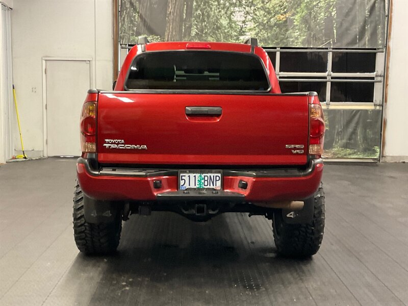 2005 Toyota Tacoma V6 SR5 Double Cab 4X4 / 6-INC LIFT w/ NEW TIRES  LOCAL OREGON TRUCK / RUST FREE / 6-INC LIFT KIT w. NEW TIRES / SHARP SHARP !! - Photo 6 - Gladstone, OR 97027