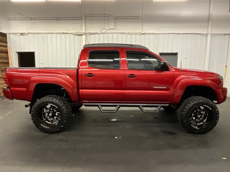 2005 Toyota Tacoma V6 SR5 Double Cab 4X4 / 6-INC LIFT w/ NEW TIRES  LOCAL OREGON TRUCK / RUST FREE / 6-INC LIFT KIT w. NEW TIRES / SHARP SHARP !! - Photo 4 - Gladstone, OR 97027