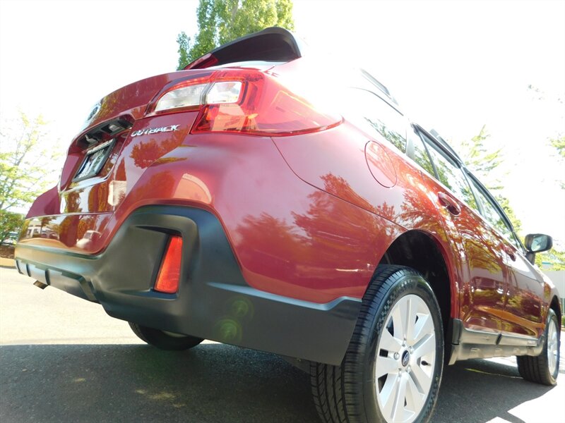 2018 Subaru Outback 2.5i Wagon / Backup Camera / 37,000 MILES / CLEAN   - Photo 24 - Portland, OR 97217