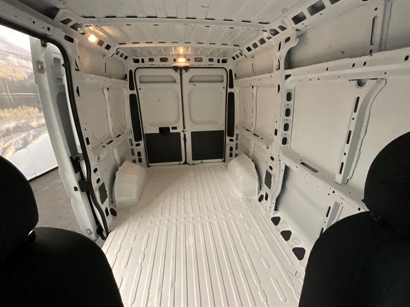 2020 RAM ProMaster 1500 CARGO VAN / HIGH ROOF / 53,000 MILES  Backup Camera / 3.6L V6 / CLEAN VAN - Photo 35 - Gladstone, OR 97027