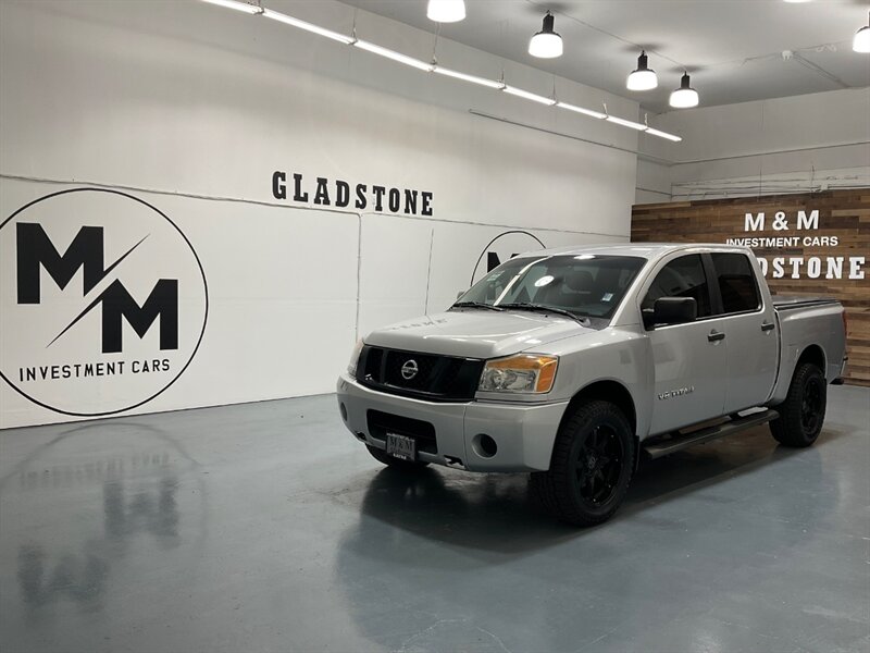 2011 Nissan Titan SV Crew Cab 4X4 / 5.6L V8 / Navi & backup Camera  / ZERO RUST - Photo 25 - Gladstone, OR 97027