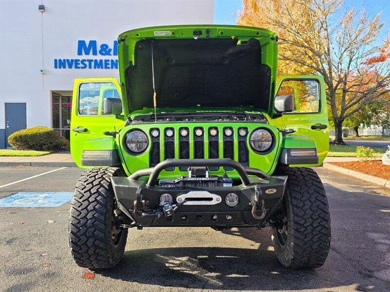 2018 Jeep Wrangler UNLIMITED SAHARA 4X4 LIFTED 6-SPEED 38K miles / Many Custom Upgrades / Very Low Miles / Suspension Lift / Bumpers / Winch / Fully Loaded - Photo 29 - Portland, OR 97217