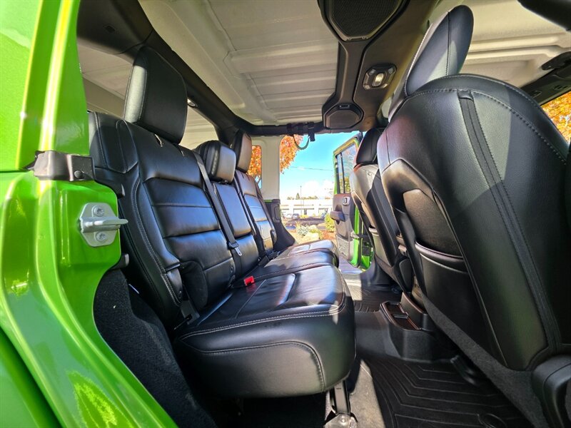 2018 Jeep Wrangler UNLIMITED SAHARA 4X4 LIFTED 6-SPEED 38K miles / Many Custom Upgrades / Very Low Miles / Suspension Lift / Bumpers / Winch / Fully Loaded - Photo 15 - Portland, OR 97217