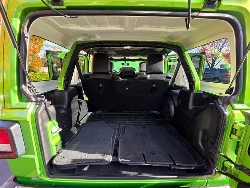 2018 Jeep Wrangler UNLIMITED SAHARA 4X4 LIFTED 6-SPEED 38K miles / Many Custom Upgrades / Very Low Miles / Suspension Lift / Bumpers / Winch / Fully Loaded - Photo 47 - Portland, OR 97217