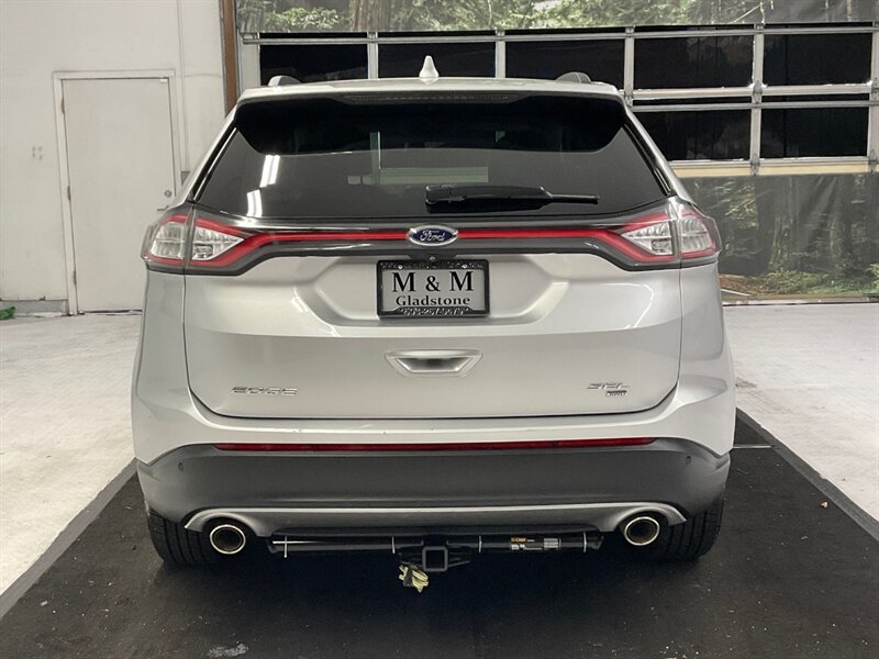 2018 Ford Edge SEL Sport Utility AWD / Leather / 65,000 MILES  /Leather & Heated Seats - Photo 6 - Gladstone, OR 97027