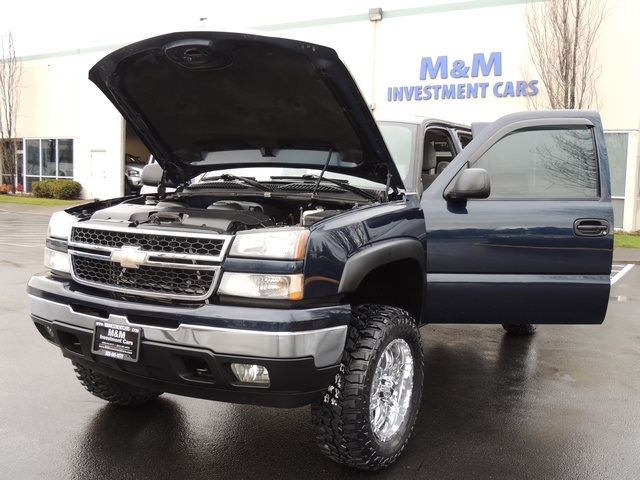 2007 Chevrolet Silverado 1500 Classic LT / Crew Cab / 4X4 / LIFTED LIFTED   - Photo 25 - Portland, OR 97217