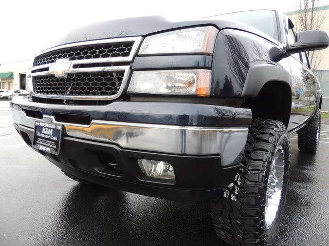 2007 Chevrolet Silverado 1500 Classic LT / Crew Cab / 4X4 / LIFTED LIFTED   - Photo 9 - Portland, OR 97217