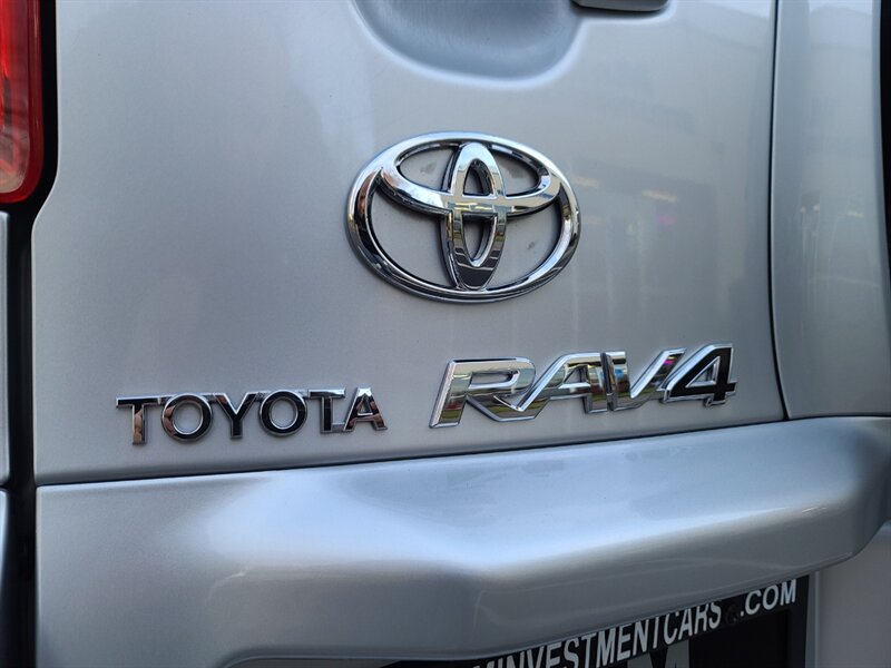 2006 Toyota RAV4 Sport  / FOUR WHEEL DRIVE / EXCELLENT CONDITION ! - Photo 53 - Portland, OR 97217