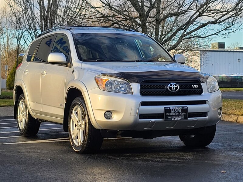 2006 Toyota RAV4 Sport  / FOUR WHEEL DRIVE / EXCELLENT CONDITION ! - Photo 2 - Portland, OR 97217