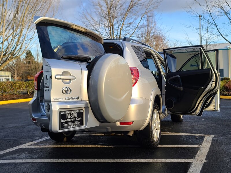 2006 Toyota RAV4 Sport  / FOUR WHEEL DRIVE / EXCELLENT CONDITION ! - Photo 28 - Portland, OR 97217