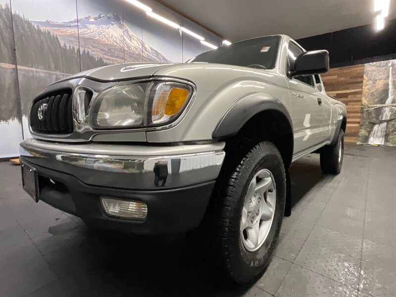 2003 Toyota Tacoma V6 2dr Xtracab 4X4 /TRD OFF RD / 5-SPEED / 1-OWNER  TRD OFF RD PKG / REAR DIFF LOCKS / NEW TIMING BELT SERVICE - Photo 9 - Gladstone, OR 97027