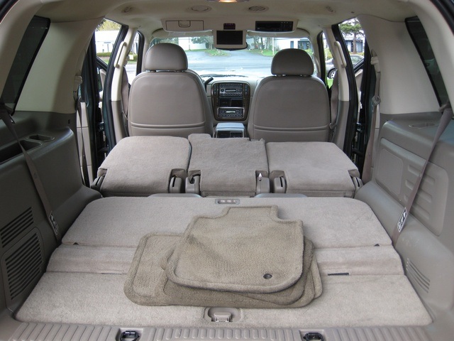 2003 Ford Explorer Eddie Bauer 4WD / DVD / 3rd Seat / Park Sensors   - Photo 29 - Portland, OR 97217