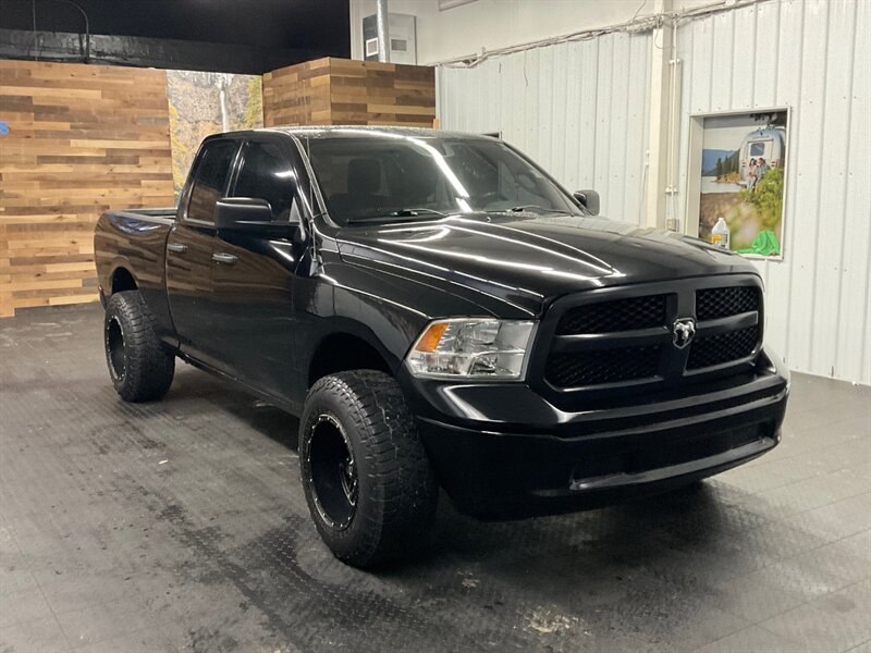 2013 RAM 1500 Tradesman Crew Cab 4X4 / 5.7L HEMI / LIFTED TRUCK  Local Truck / Rust Free /SHARP & CLEAN !! - Photo 2 - Gladstone, OR 97027