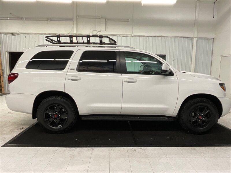 2019 Toyota Sequoia 4X4 SR5 TRD Pro CUSTOM UPGRADE / Leather Heated  / TRD Pro Leather Seats & Heated Seats / Sunroof / NEW WHEELS & TIRES / CUSTOM BUILT - Photo 4 - Gladstone, OR 97027