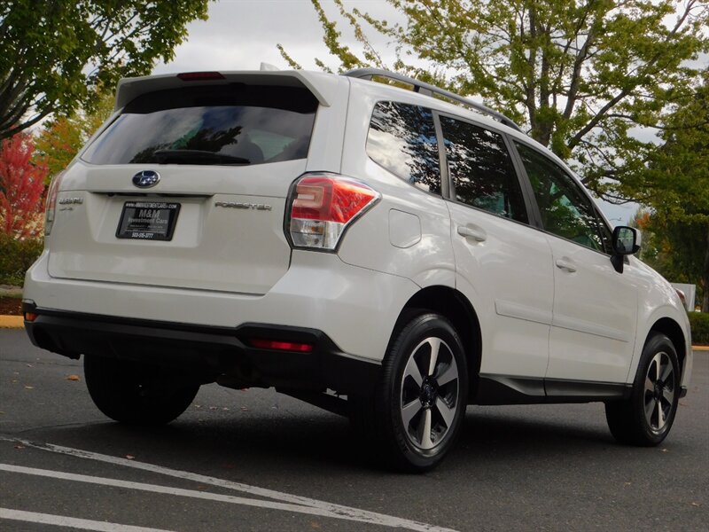 2018 Subaru Forester 2.5i Premium Sport Utilty / Pano Sunroof / 1-OWNER   - Photo 8 - Portland, OR 97217