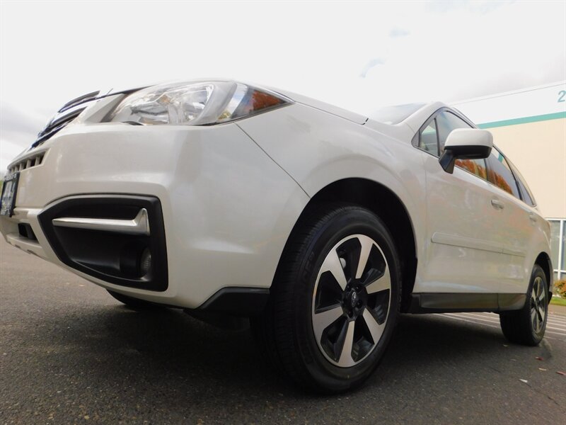 2018 Subaru Forester 2.5i Premium Sport Utilty / Pano Sunroof / 1-OWNER   - Photo 9 - Portland, OR 97217