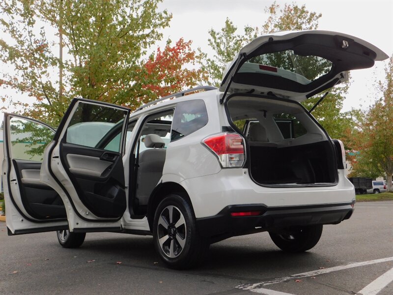 2018 Subaru Forester 2.5i Premium Sport Utilty / Pano Sunroof / 1-OWNER   - Photo 27 - Portland, OR 97217