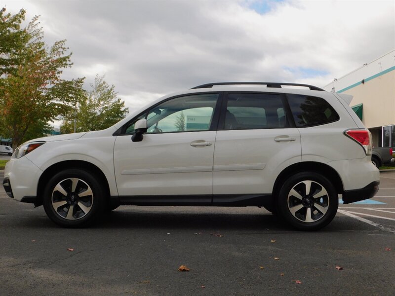 2018 Subaru Forester 2.5i Premium Sport Utilty / Pano Sunroof / 1-OWNER   - Photo 3 - Portland, OR 97217