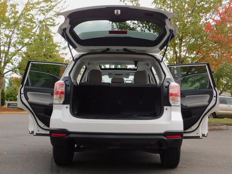 2018 Subaru Forester 2.5i Premium Sport Utilty / Pano Sunroof / 1-OWNER   - Photo 28 - Portland, OR 97217