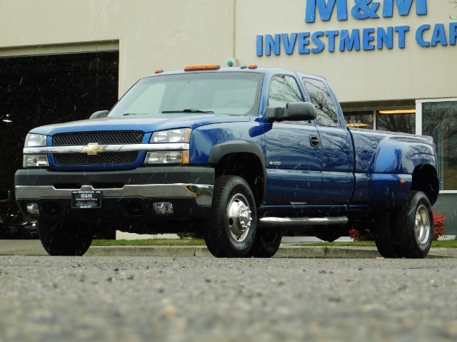 2004 Chevrolet Silverado 3500 LT 4dr / 4X4 / V8 8.1Liter / DUALLY / LOW LOW MILE   - Photo 36 - Portland, OR 97217