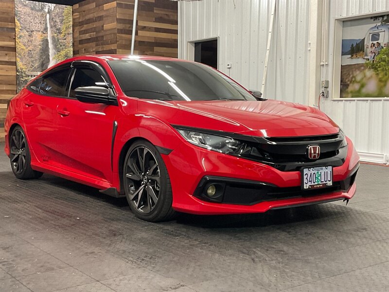 2019 Honda Civic Sport Sedan /Lane De   - Photo 2 - Gladstone, OR 97027