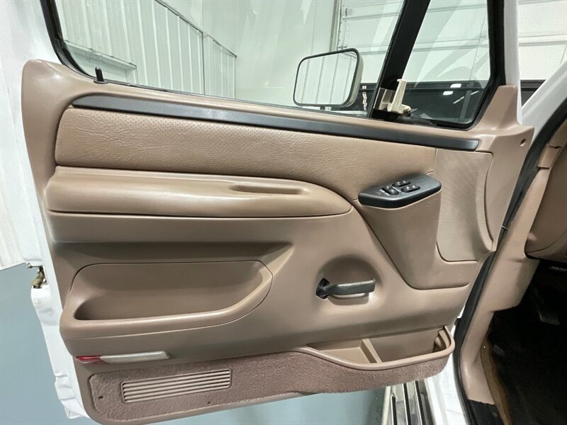 1996 Ford F-250 XLT / 4X4 / 7.3L DIESEL / LOCAL  / ONLY 121K MILES  / LONG BED / TRUCK / ZERO RUST - Photo 34 - Gladstone, OR 97027