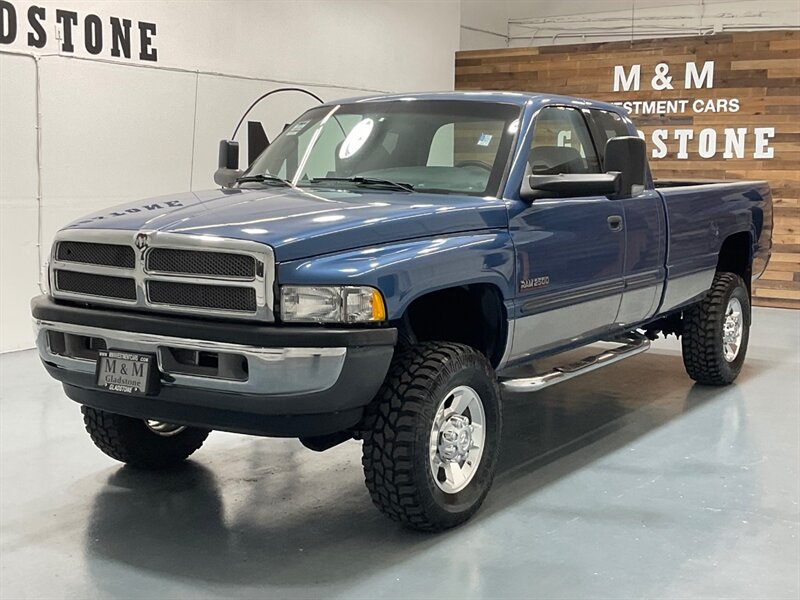 2002 Dodge Ram 2500 SLT Quad Cab 4X4 / 5.9L DIESEL / 5-SPEED MANUAL  / LOCAL TRUCK w. ZERO RUST / BRAND NEW SET OF TIRES - Photo 1 - Gladstone, OR 97027