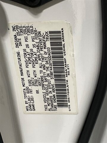 2000 Toyota Tundra SR5 4X4 / 4.7L V8/LIFTED/FRESH TIMING BELT SERVICE / ZERO RUST - Photo 48 - Gladstone, OR 97027