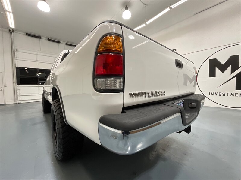 2000 Toyota Tundra SR5 4X4 / 4.7L V8/LIFTED/FRESH TIMING BELT SERVICE / ZERO RUST - Photo 52 - Gladstone, OR 97027
