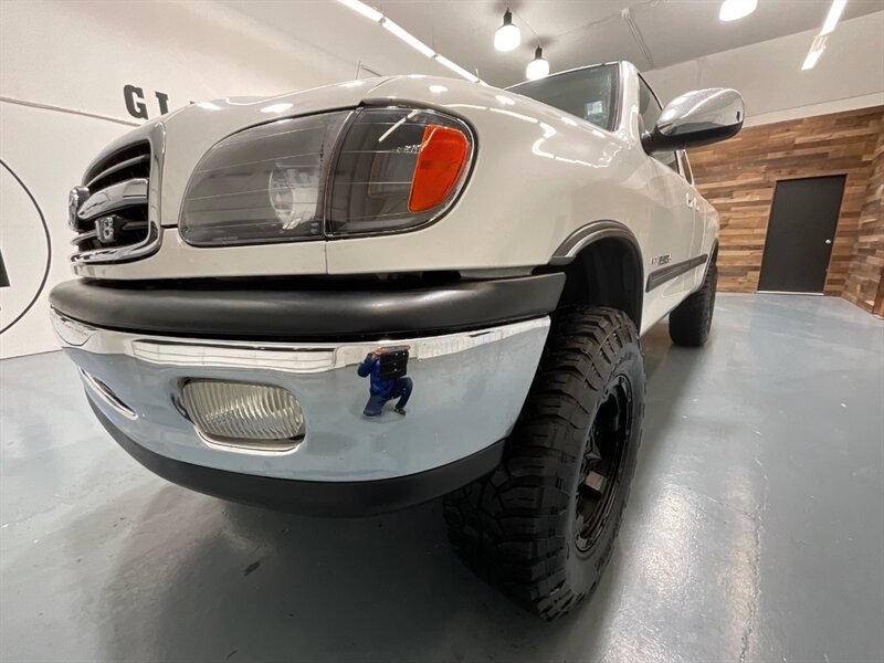 2000 Toyota Tundra SR5 4X4 / 4.7L V8/LIFTED/FRESH TIMING BELT SERVICE / ZERO RUST - Photo 49 - Gladstone, OR 97027